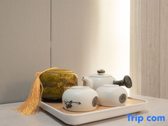 Дэхун: Four Seasons Shangpin Hotel (Ruili Duobao City)