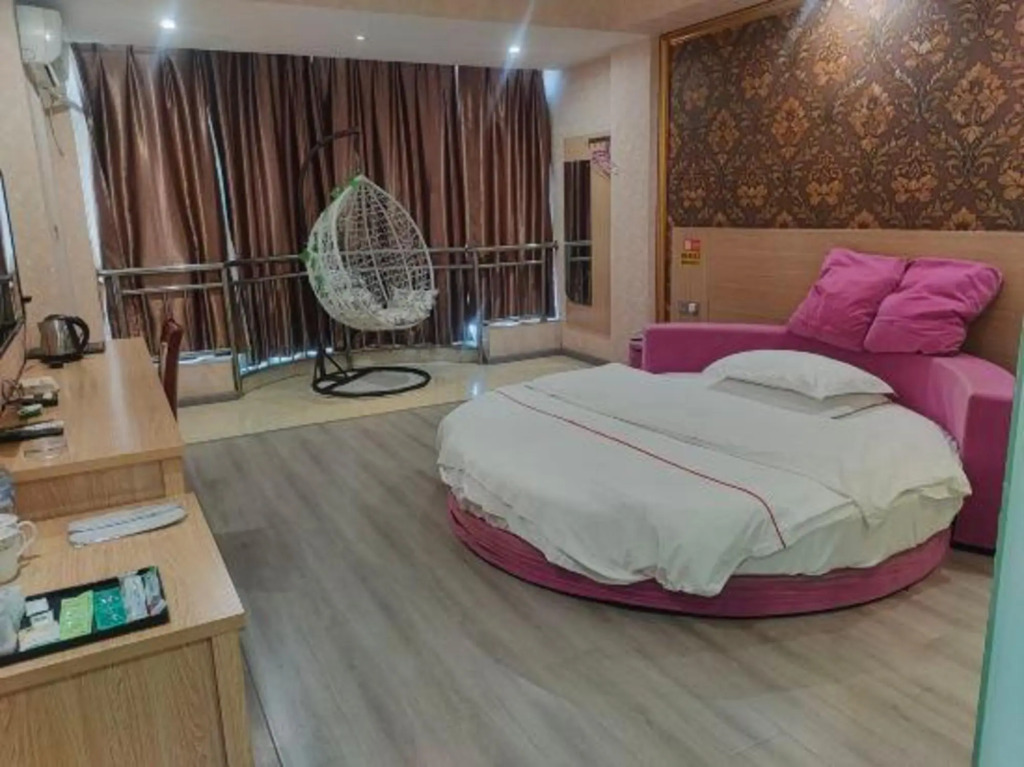 Лебайдао: Kaiyuan Jindian Fashion Hotel