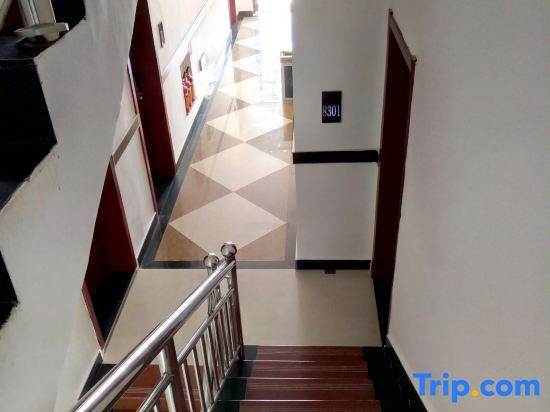 Ляньхуатан: Qicai Yunshang Hotel