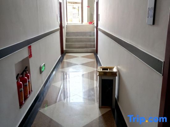 Ляньхуатан: Qicai Yunshang Hotel