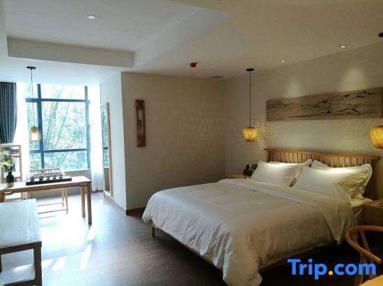 Гуанчжоу: Helen Jiangnanfeng Art Hotel (Guangzhou University Town Store)