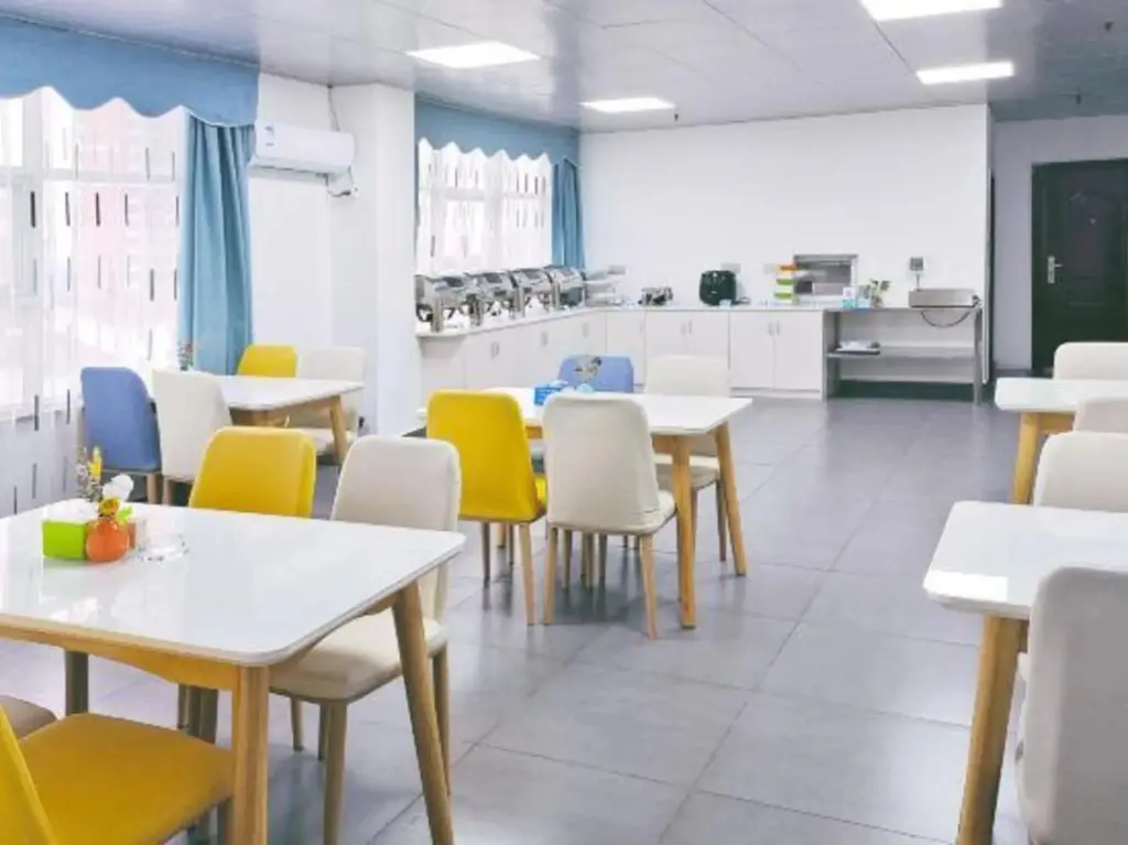Хуайхуа: MOUSSIE HOTEL(Huaihua Third Middle School Municipal Committee Branch)