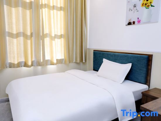 Циндао: Jiaozhou Yiyun Hotel (Qingdao Jiaodong International Airport)