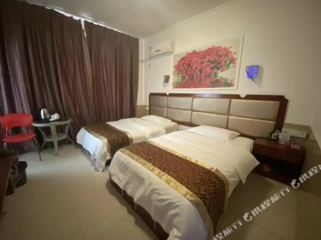 Мяньян: Oulihao Business Hotel