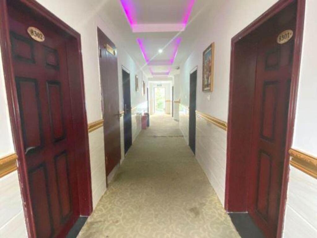 Мяньян: Oulihao Business Hotel