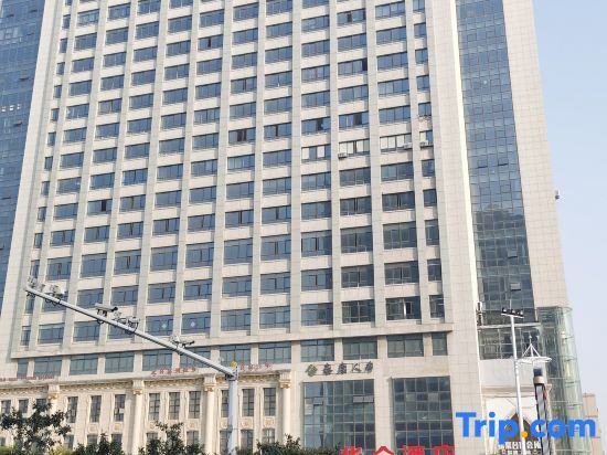 Бенгбу: Huaiyuan Hualun Hotel