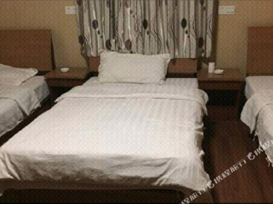 Шанхай: Xiongying Hostel