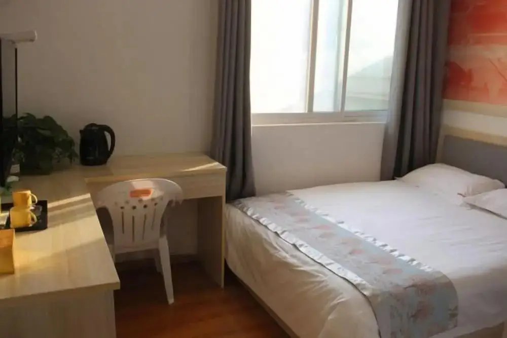 Бенгбу: Bengbu Juyuan Theme Hotel