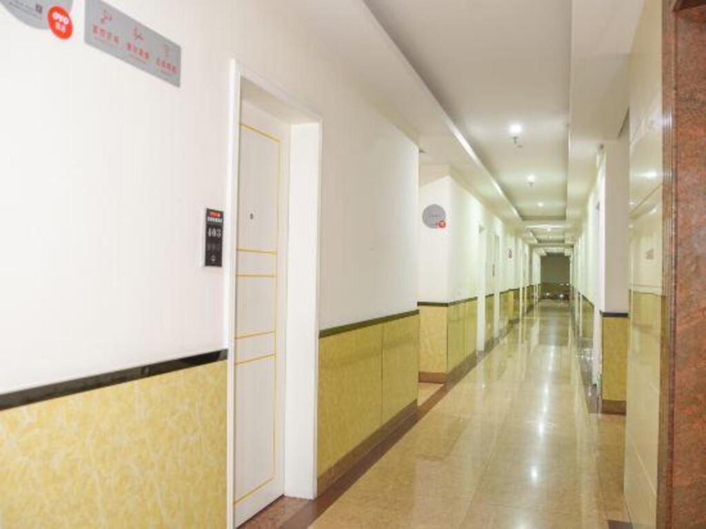 Дунгуань: Baoying Hotel