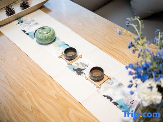 Вэньчуань: Siguniang Mountain Lotus Mountain Residence (Changpinggou Scenic Area Branch)