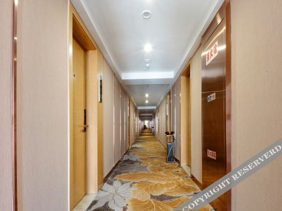 Хэфэй: Yiting Hotel (Hefei Wulishan Tianjie)