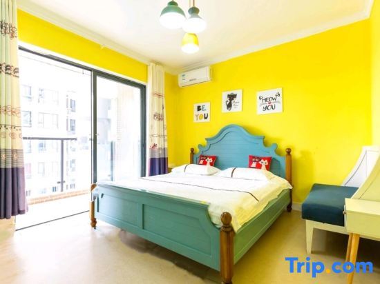 Ухань: Urban express theme apartment (optical valley plaza subway station store)