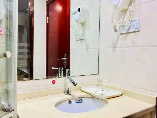 Наньтун: Ruyi Hotel (Nantong Liuping Road)