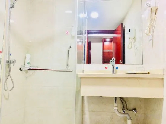 Наньтун: Ruyi Hotel (Nantong Liuping Road)