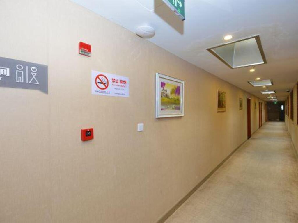 Шанхай: Lvjiangnan Hotel