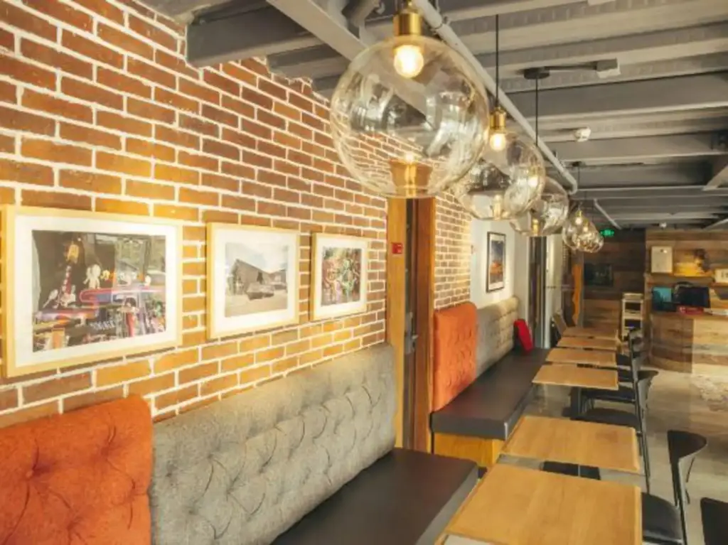 Шэньчжэнь: Be Home Youth Hostel