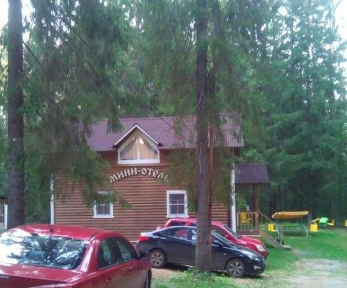 Окуловка: Turbaza Charodeyka