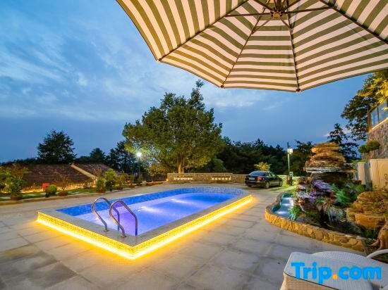 Чичжоу: Jiuhuashan Huxiangge Homestay (Meat Body Palace Branch)