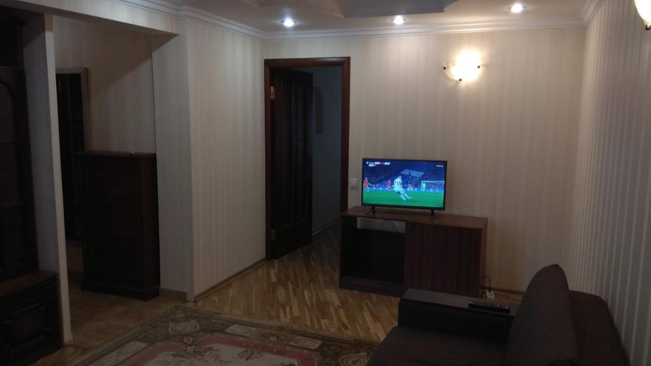 Сочи: Apartament near Riviera Park
