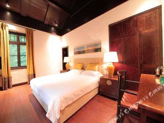 Чунцин: Qinghuandu Yaoyue Hostel
