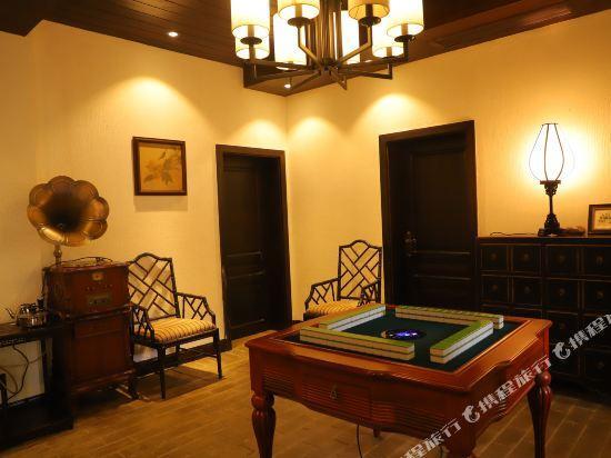 Чунцин: Qinghuandu Yaoyue Hostel