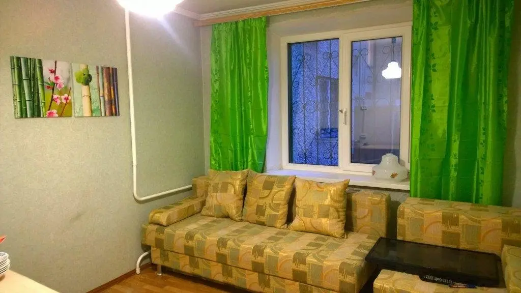 Тюмень: Apartaments on Melnikaite