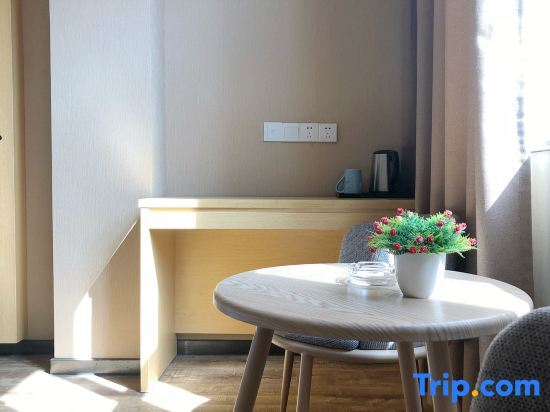Линьи: Quanshi Select Hotel