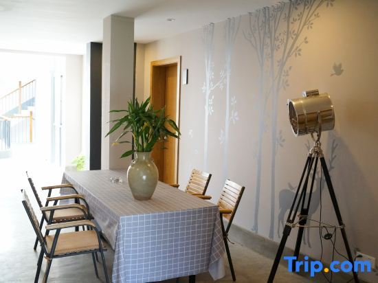 Дали: Dali Yunqi Seaview Homestay