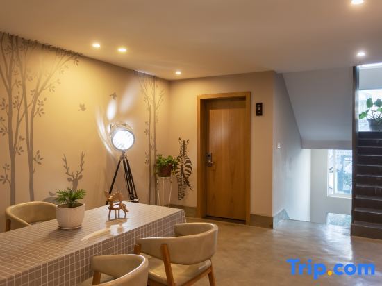 Дали: Dali Yunqi Seaview Homestay