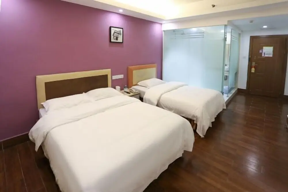 Дунгуань: Jia'an Hotel (Dongguan Humen Chigang Plaza)