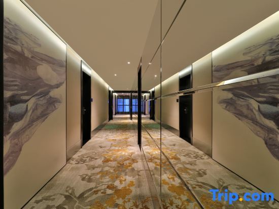 Шэньчжэнь: The Amber House Shenzhen