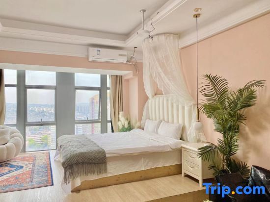 Цзиндэчжэнь: Jingdezhen Youfei Apartment