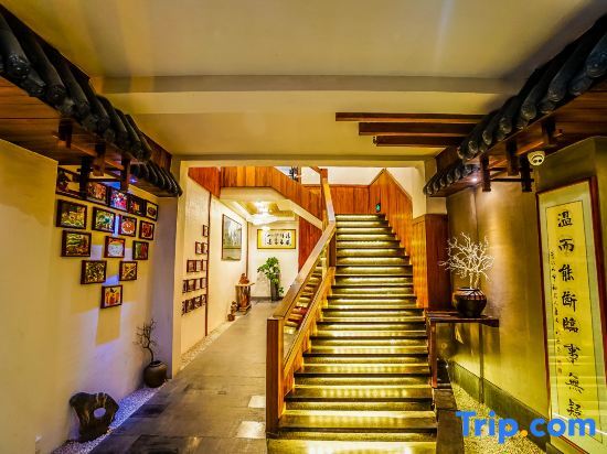 Чэньчжоу: Qingfeng Four Seasons Boutique B&B (Zixing Dongjiang Lake Scenic Area)