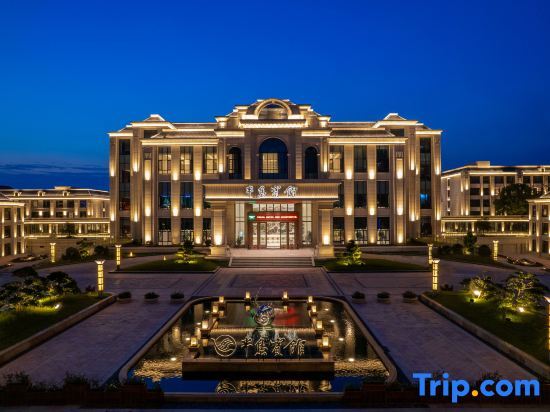 Bandao Hotel — фото 1
