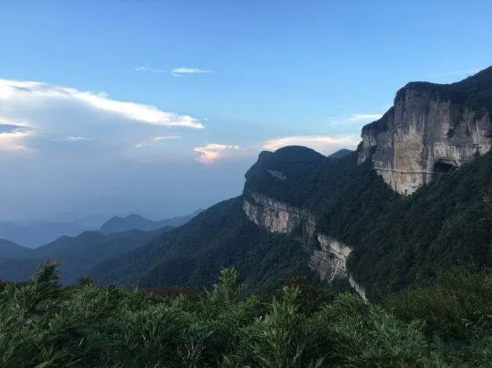 Чунцин: Chongqing Jinfoshan Sihong Villa