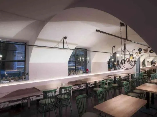 Чэнду: Provence Hostel
