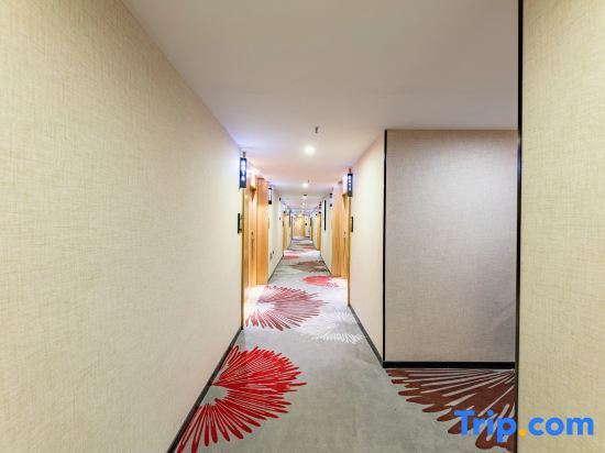 Шанхай: Shang Ke You Hotel,China Exhibition Outlets, Shanghai Qingpu Distric.