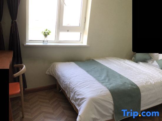 Шэньян: Enjoy Hostel (Shenyang Airport)