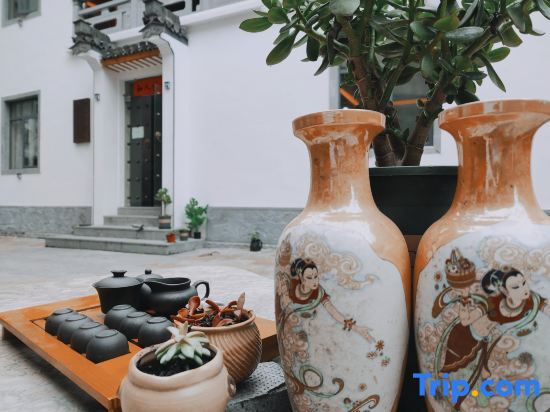 Хуаншань: Tingtao Bieyuan Hostel