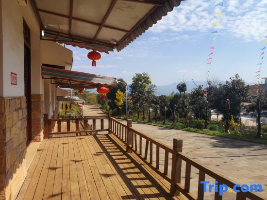 Куньмин: Red Clay Image Hotel Kunming