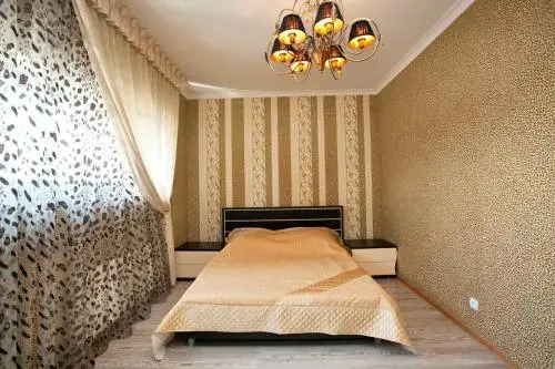 Тюмень: Daudel Apartments on M.Gorkiy