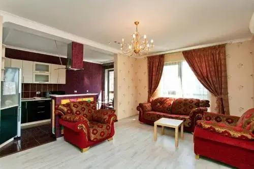 Тюмень: Daudel Apartments on M.Gorkiy