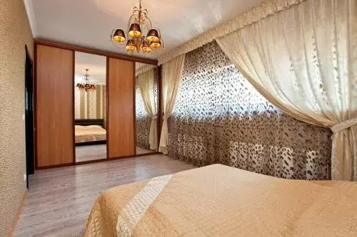 Тюмень: Daudel Apartments on M.Gorkiy