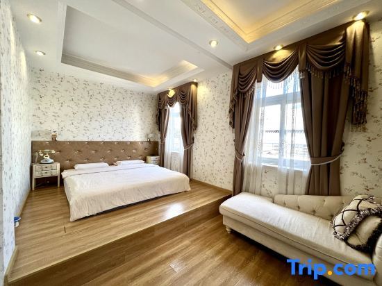 Шэньчжэнь: Qunfangyuan Aroma Inn