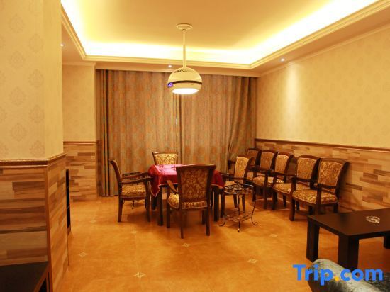Яань: Lushan Nanhu Hotel
