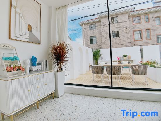 Шанхай: Yubai phase I B & B (Shanghai international tourist resort)