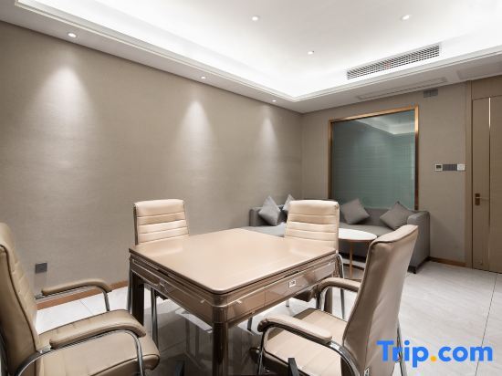 Юэян: Lavande Hotel (Wal-mart Store, East Yueyang High-speed Railway Station)