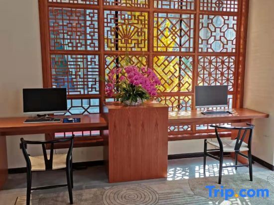Лючжоу: Liuzhou Panlong Yueyin Hotel