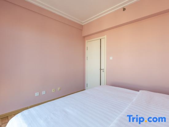 Далянь: Dalian south China Plaza Hotel apartment