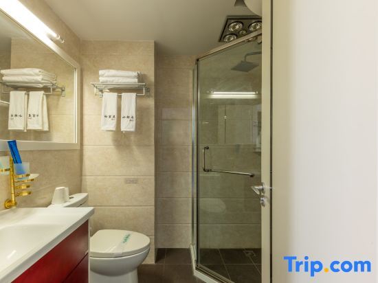 Далянь: Dalian south China Plaza Hotel apartment